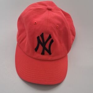 Yankee Candle Red Cap with Black Logo